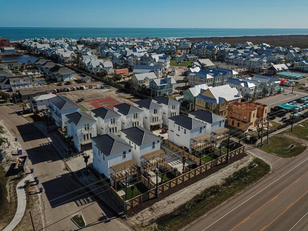 Southern Cross In Dorado Dunes Newly Built Home, Walk To Beach, Private Pool, Golf Cart Entire Stay Port Aransas Exterior photo